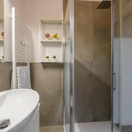Garibaldi, 81 - Brera Base Apartamento